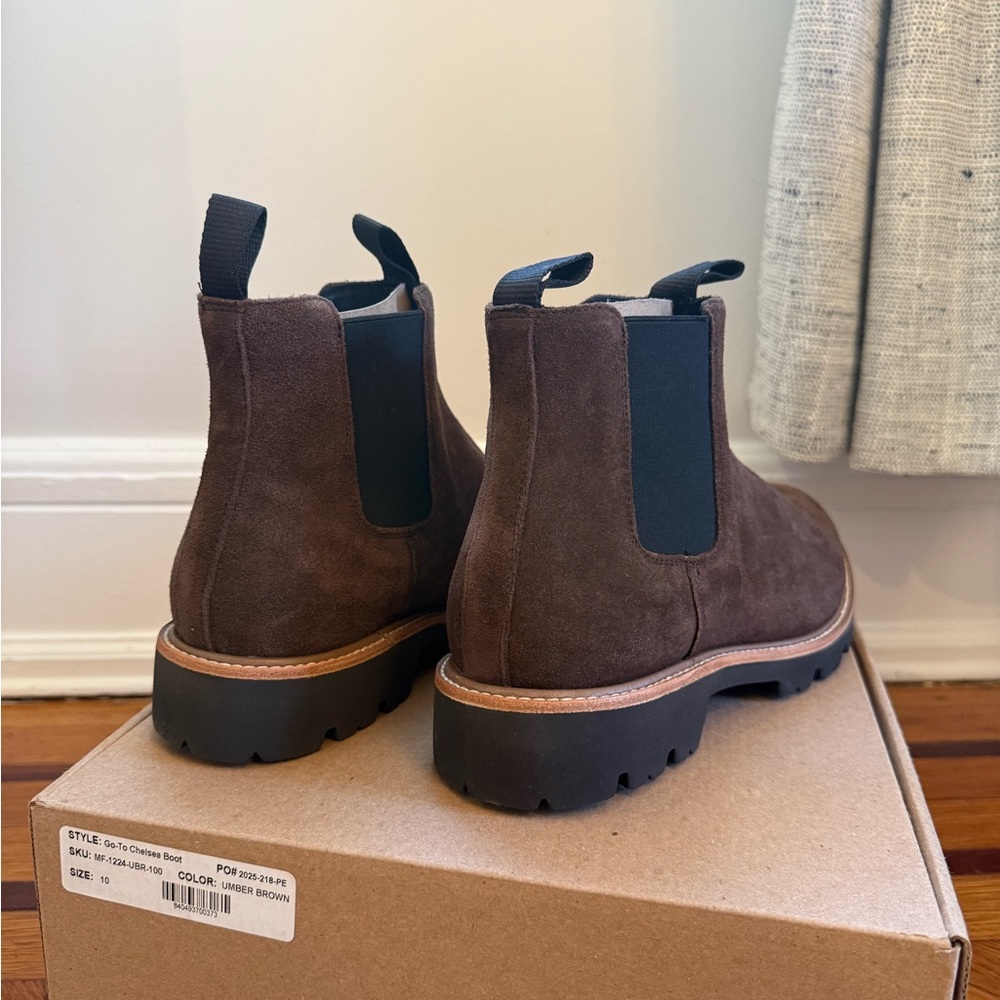 Nisolo Men's Brown Suede Chelsea Boots - Picture 3 of 4